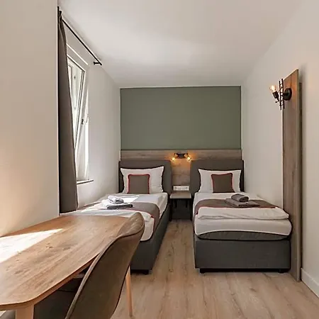 Enger Hof 3*