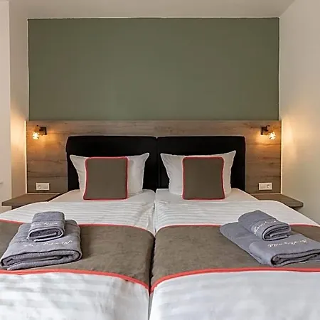 Enger Hof 3*