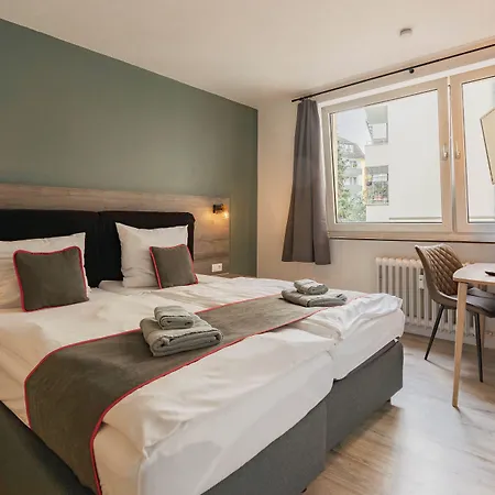 Отель Enger Hof 3*